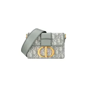 30 Montaigne Box Bag