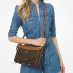 Jet Set Medium Logo Shoulder Bag